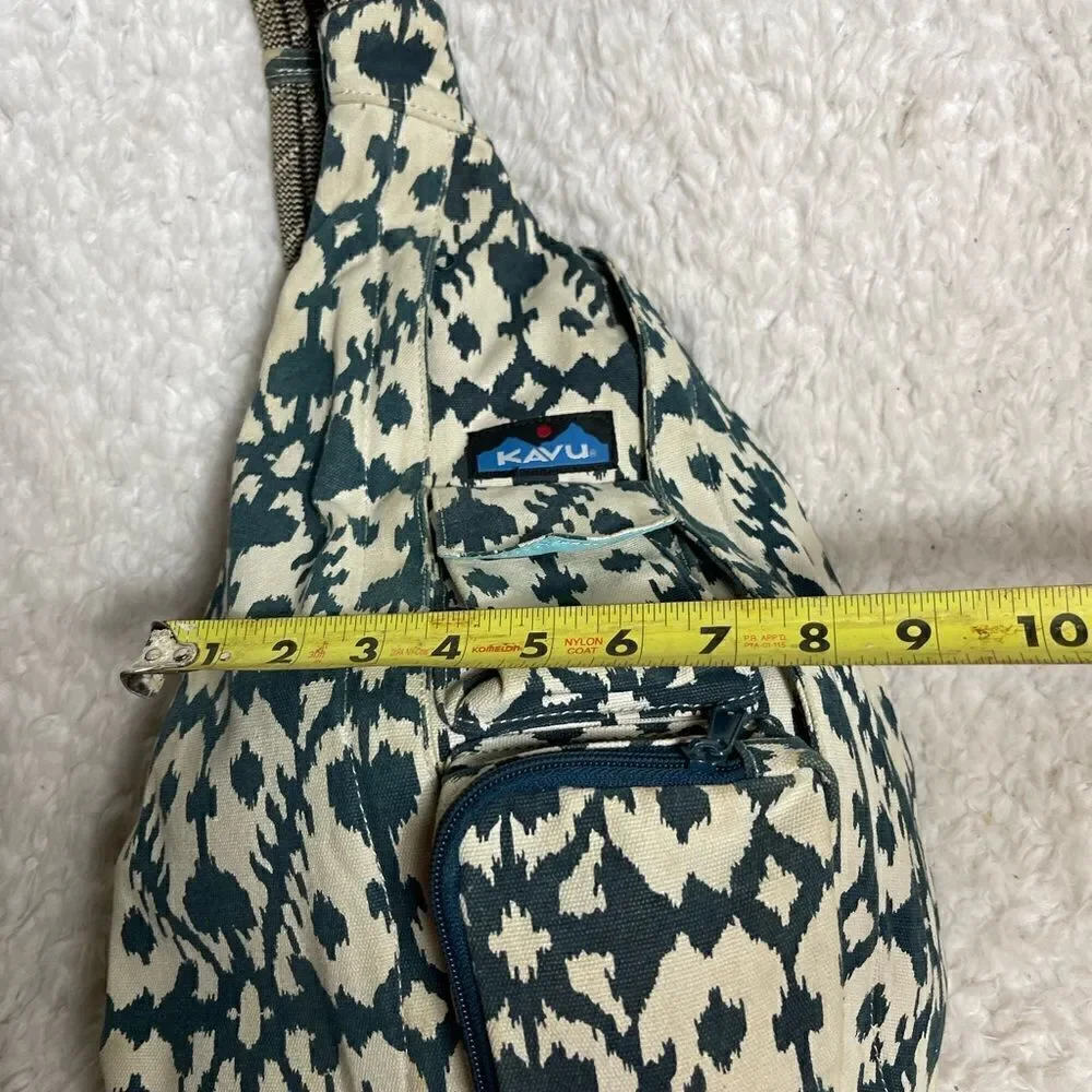 Kavu sling Rope Bag canvas  beige and deep blue blot color padded stitch logo